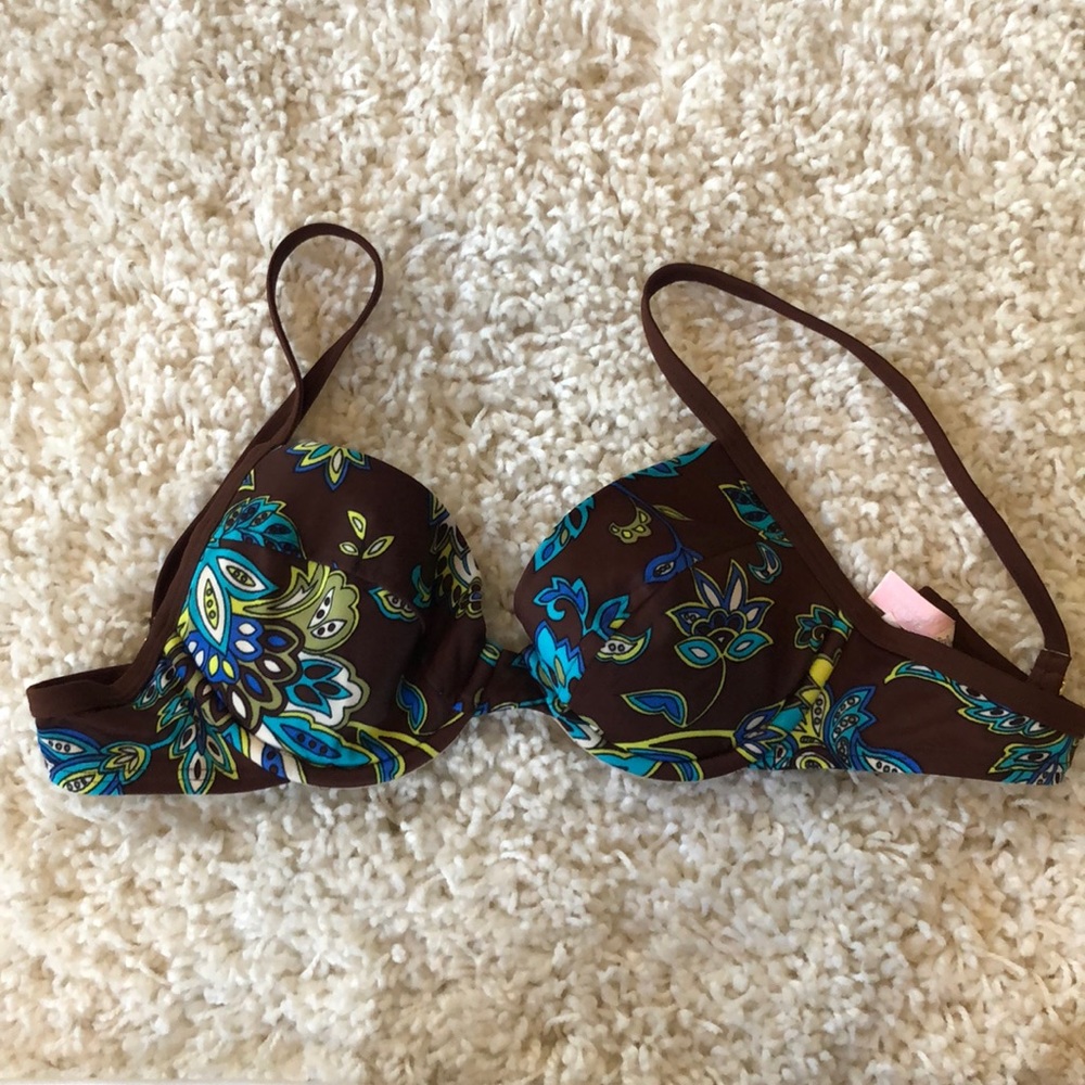 Victoria’s Secret Bathing Suit Top